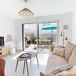 Merlyne 7 * سانت جيل كروا دي فيي